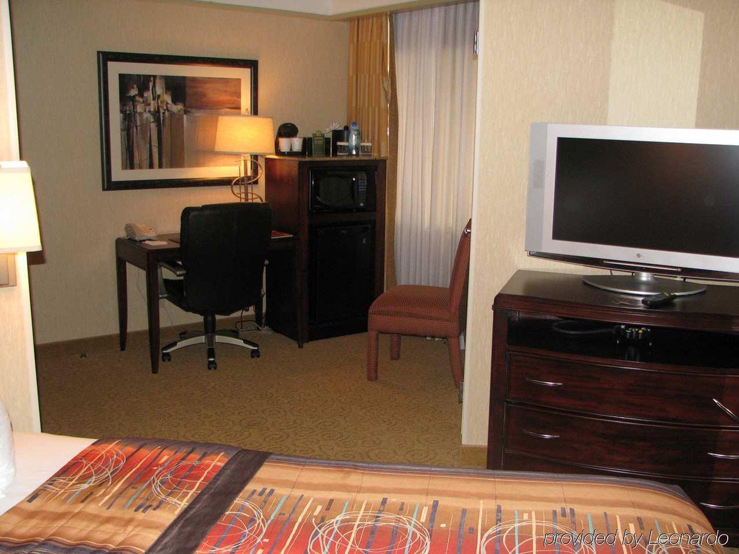 Embassy Suites By Hilton Atlanta Galleria Smyrna Pokoj fotografie