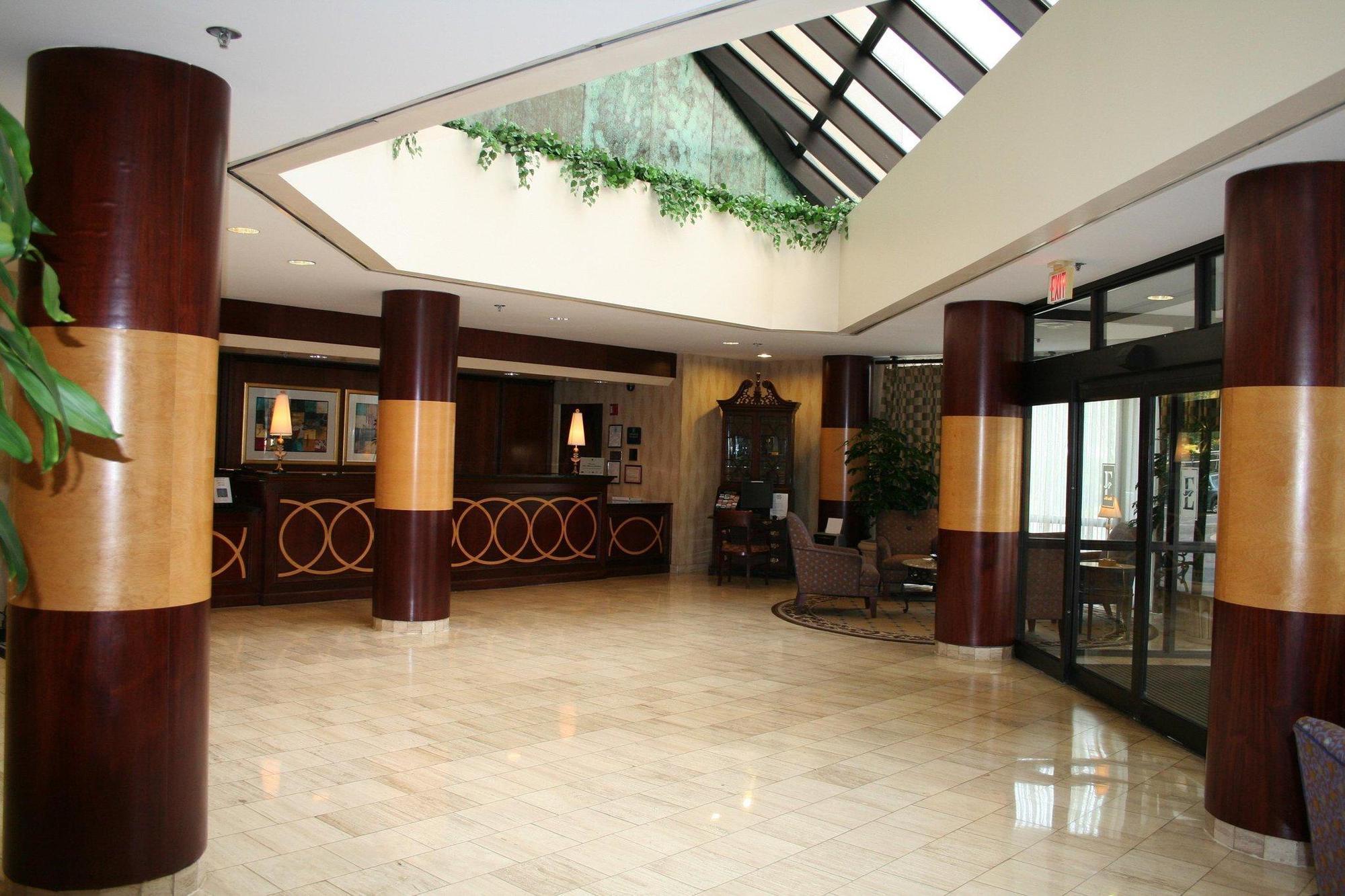 Embassy Suites By Hilton Atlanta Galleria Smyrna Exteriér fotografie